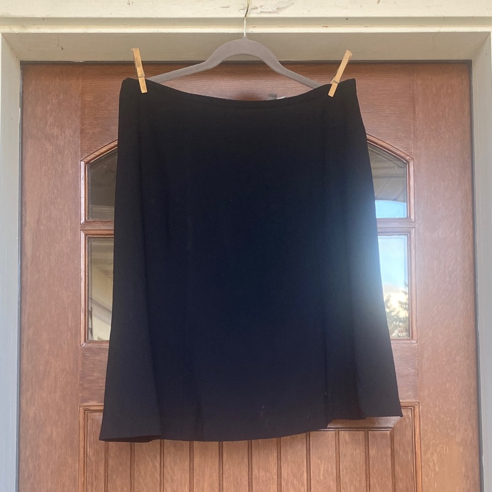 Ann Taylor Classic Black A-Line Skirt